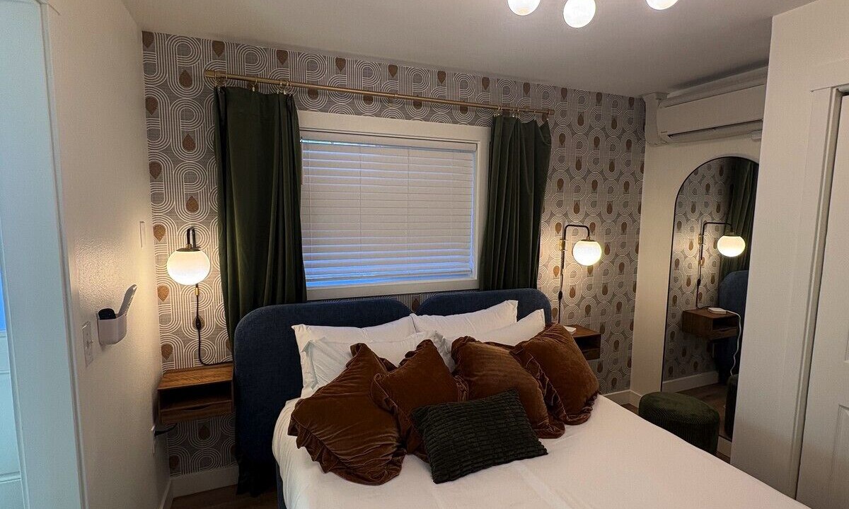 Photo of Bedroom in Redmond