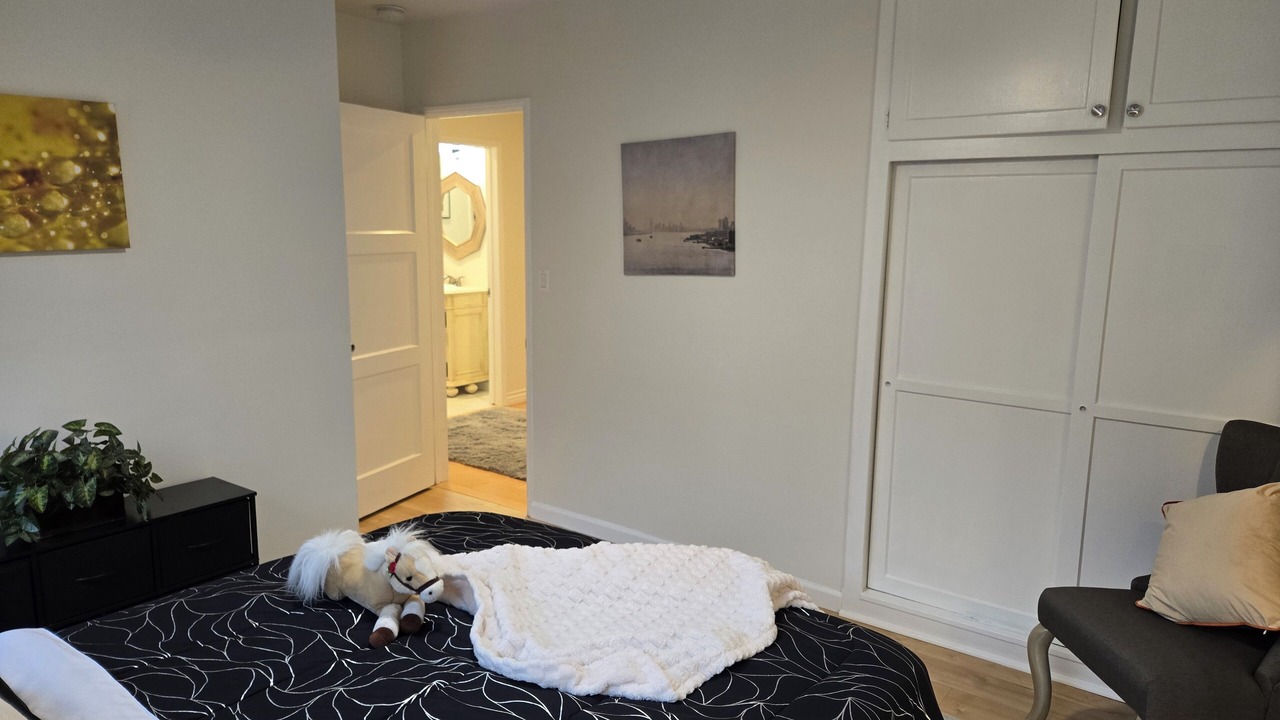Photo of Bedroom in Encino