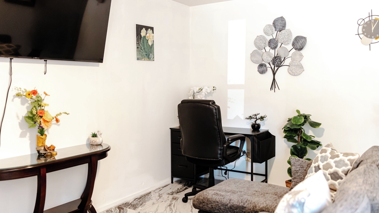 Photo of Livingroom in Huntsville