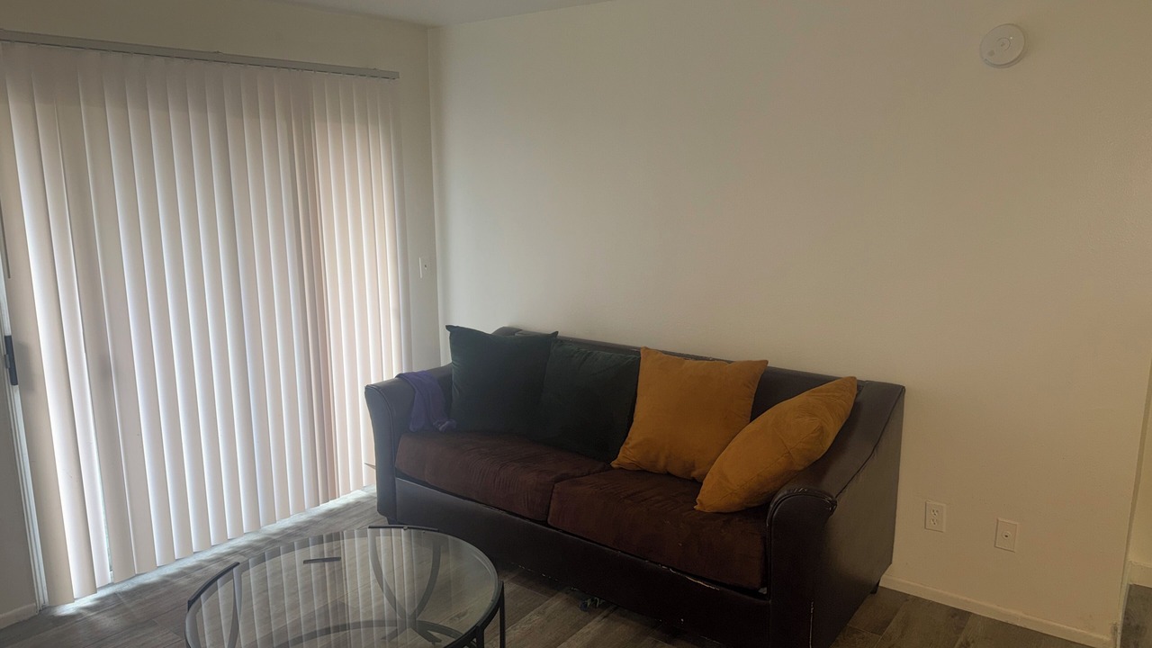 Photo of Livingroom in Little Armenia