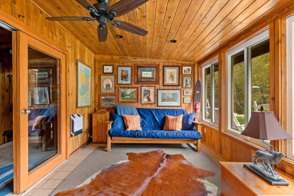 Photo of Livingroom in Mayfield