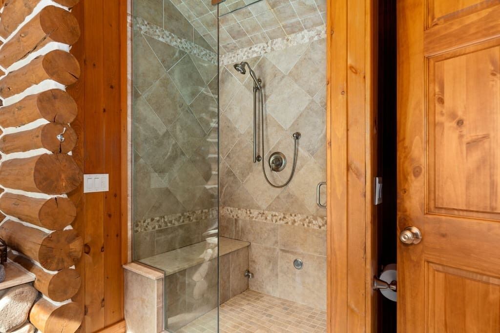 Photo of Bathroom in Mayfield
