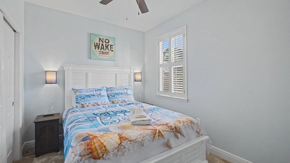 Photo of Bedroom in Panacea