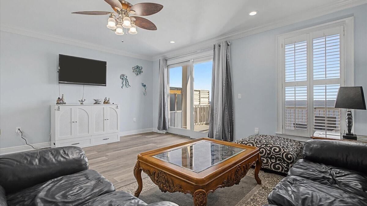 Photo of Livingroom in Panacea