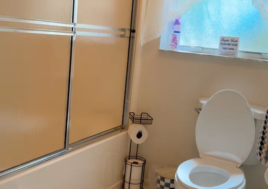 Photo of Bathroom in Lake Helen