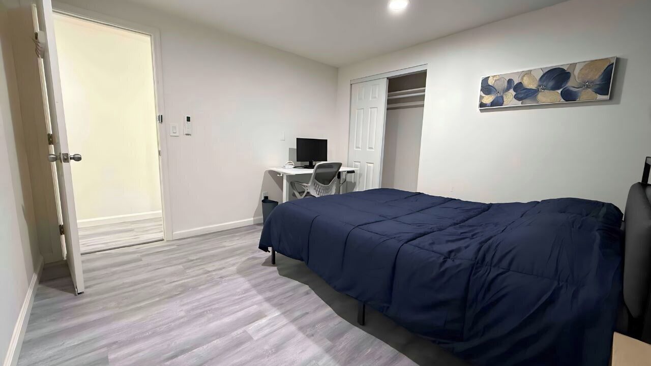 Photo of Bedroom in Centerville