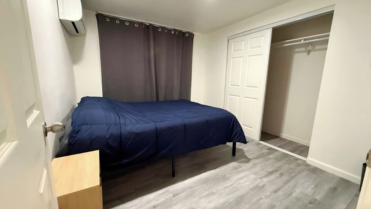 Photo of Bedroom in Centerville