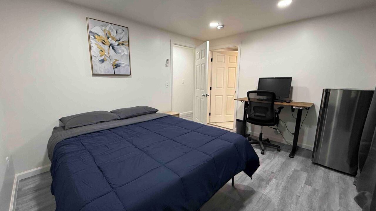 Photo of Bedroom in Centerville