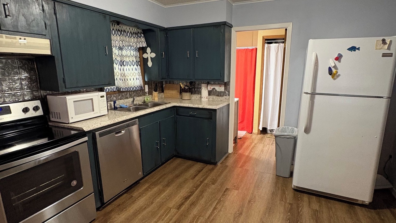 Photo of Kitchen in Pelican