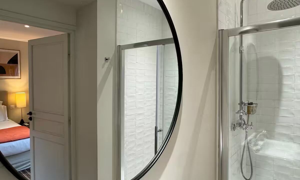 Photo of Bathroom in Canapville