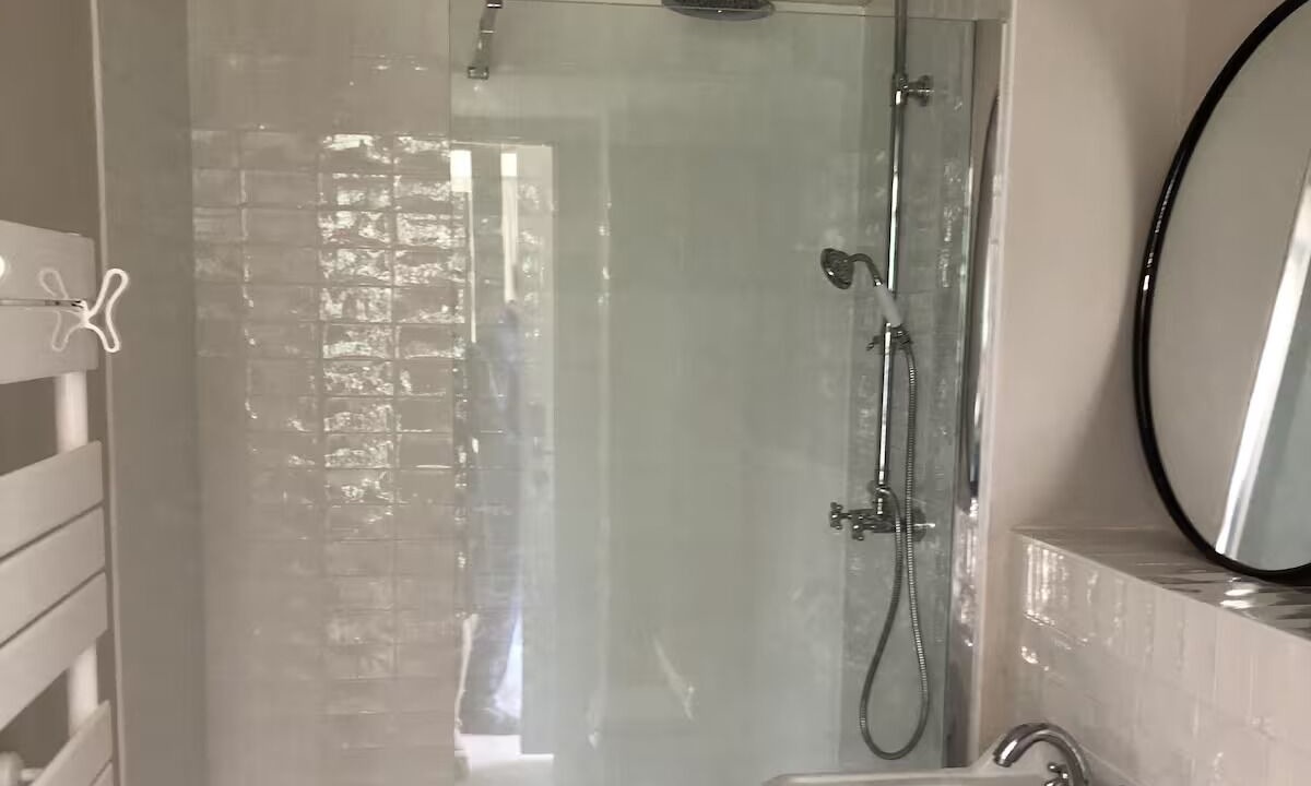 Photo of Bathroom in Canapville