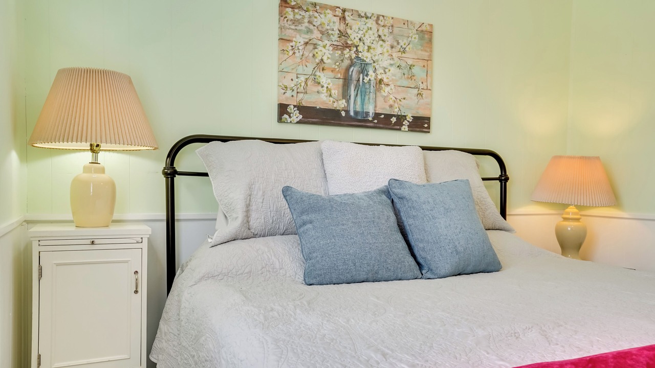 Photo of Bedroom in Bowie
