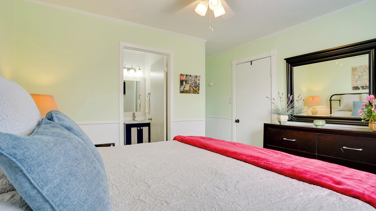 Photo of Bedroom in Bowie