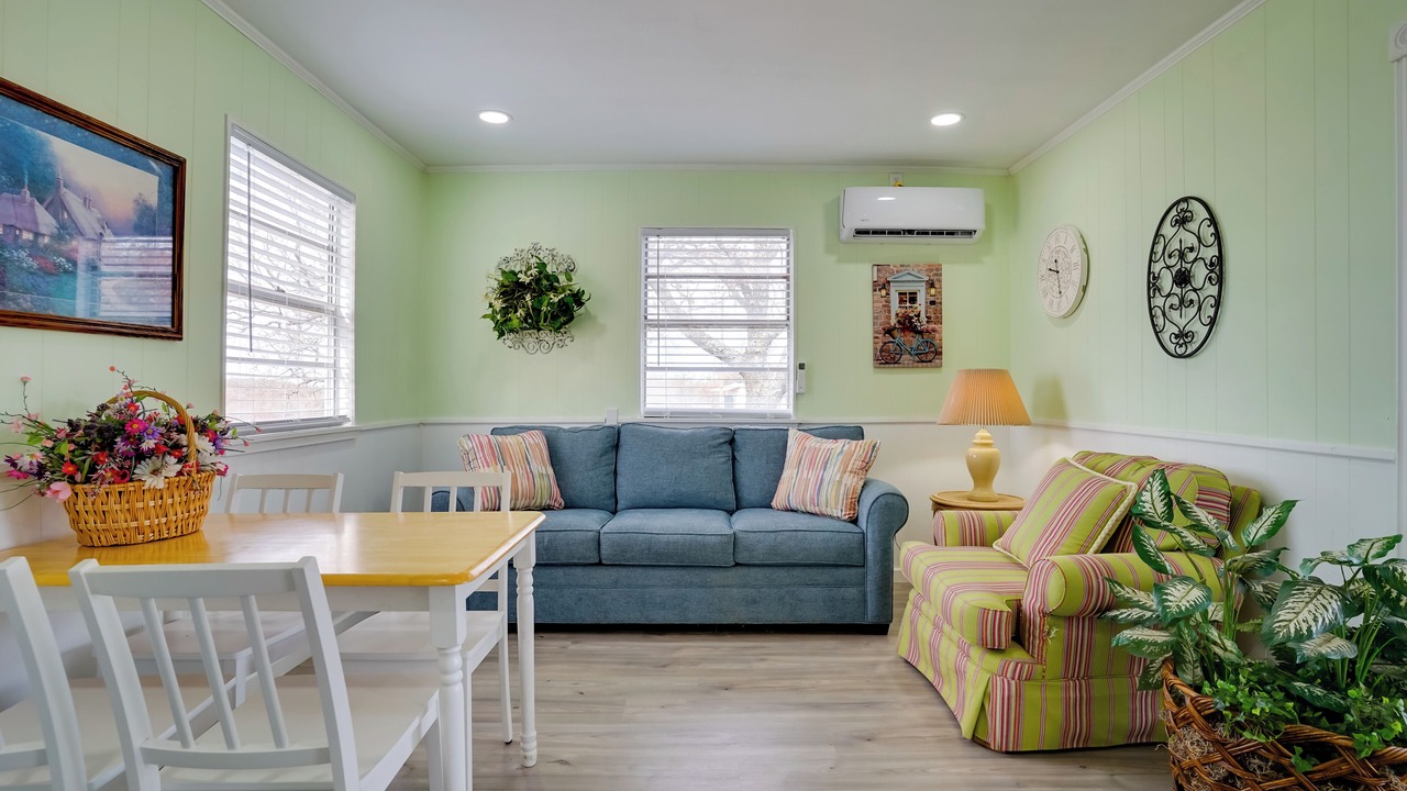 Photo of Livingroom in Bowie