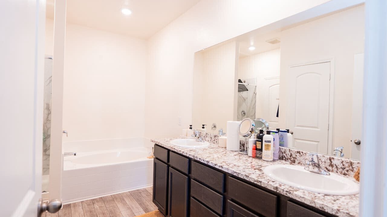 Photo of Bathroom in Kyle