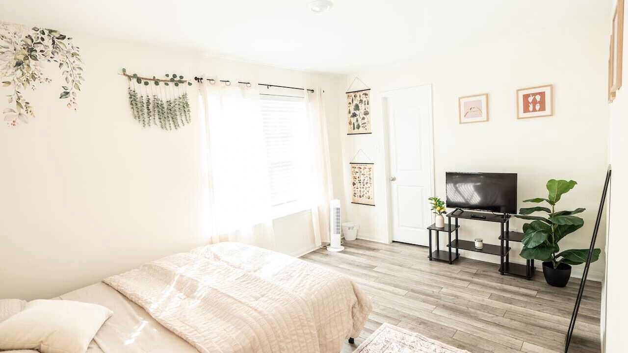 Photo of Bedroom in Kyle