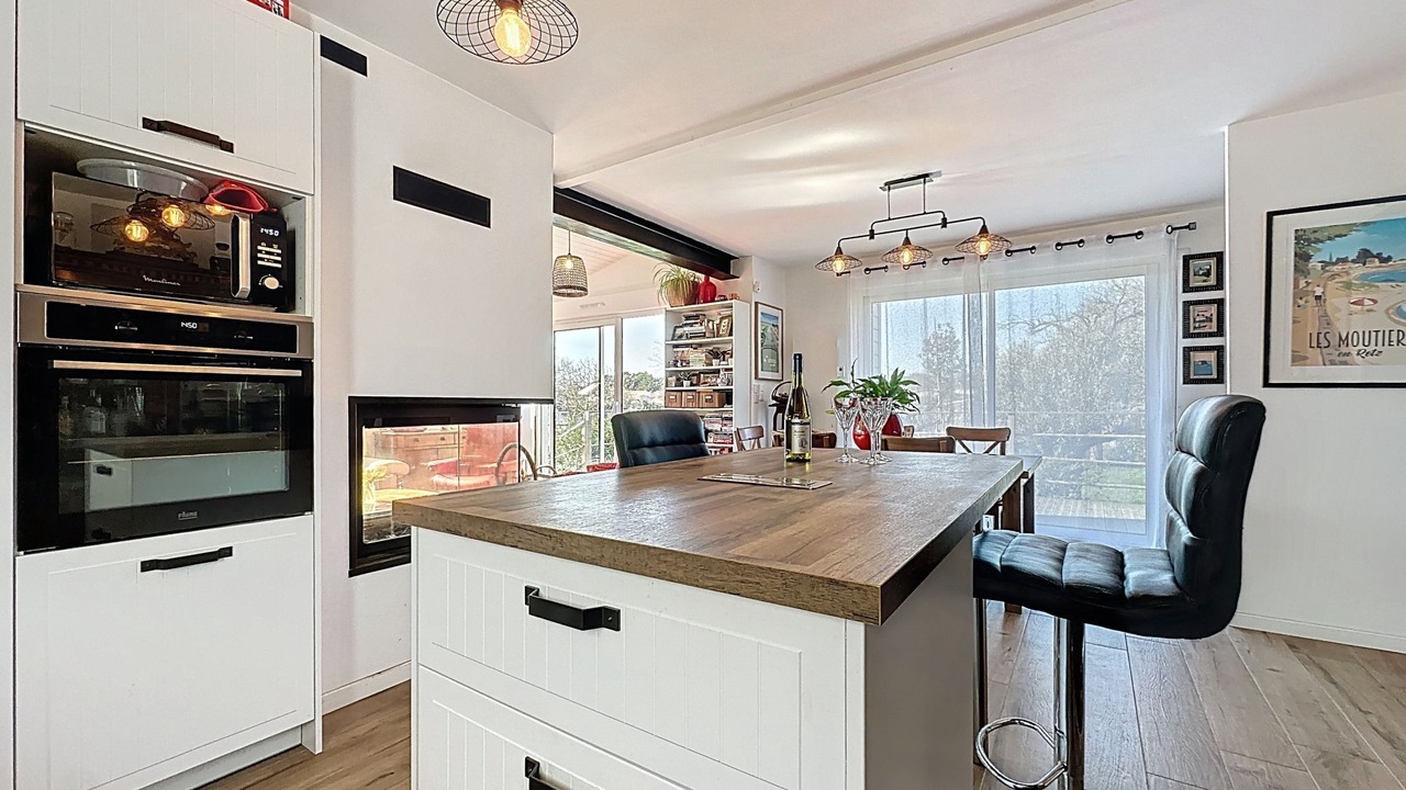 Photo of Bedroom in Les Moutiers-en-Retz