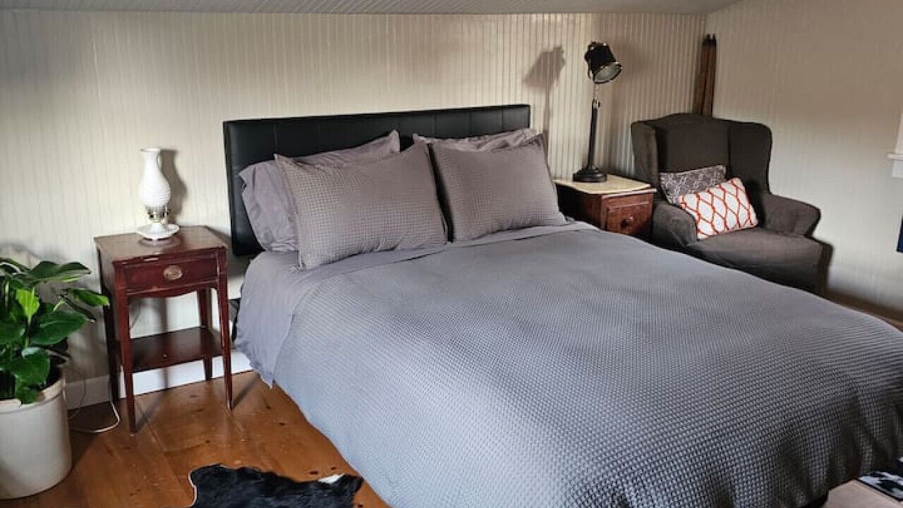 Photo of Bedroom in Stokes