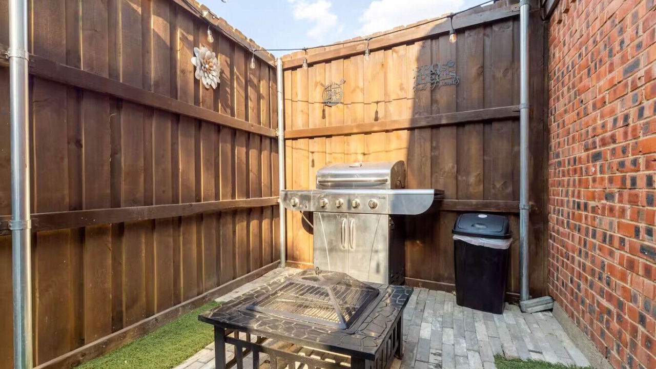Photo of Outdoor in Farmers Branch