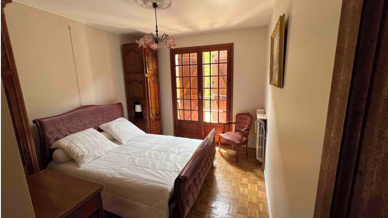 Photo of Bedroom in Saint-Antonin Noble Val