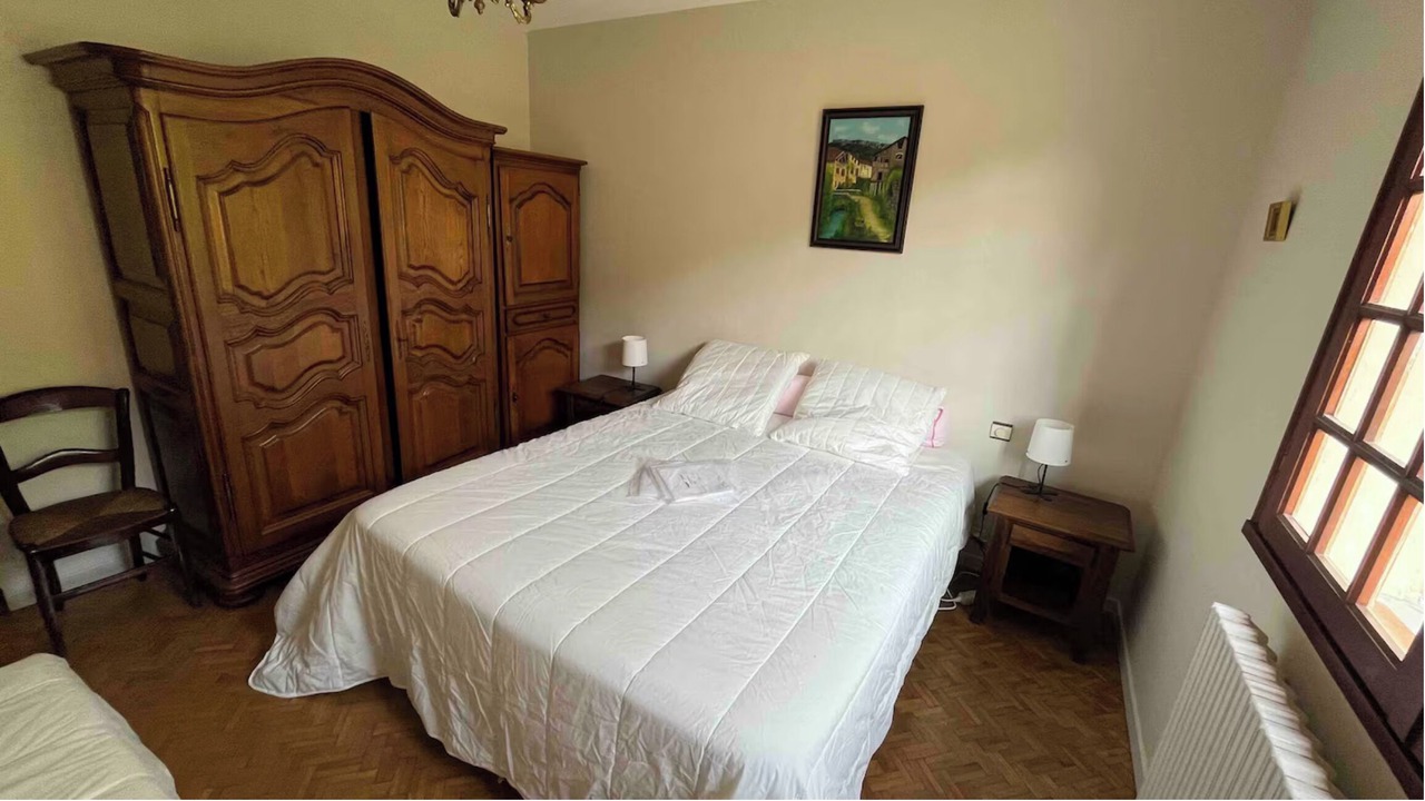 Photo of Bedroom in Saint-Antonin Noble Val