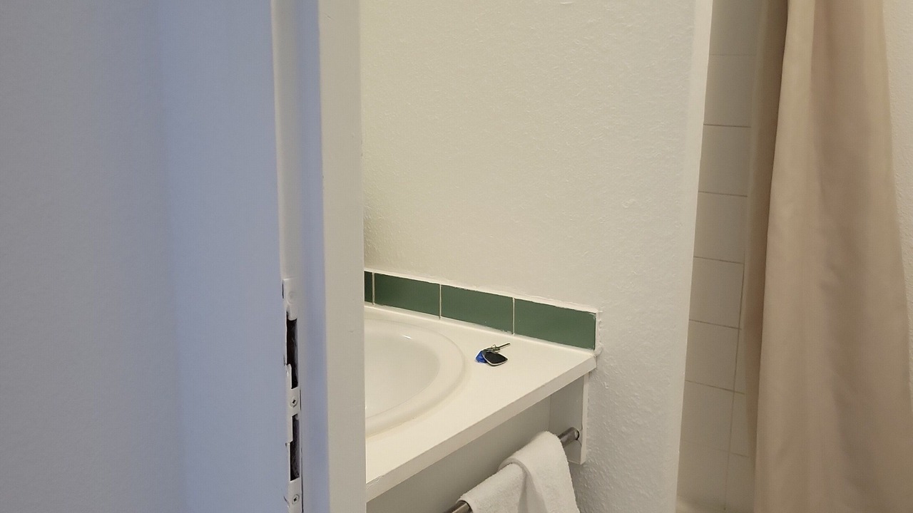 Photo of Bathroom in Quartier Villeneuve - Village-Olympique