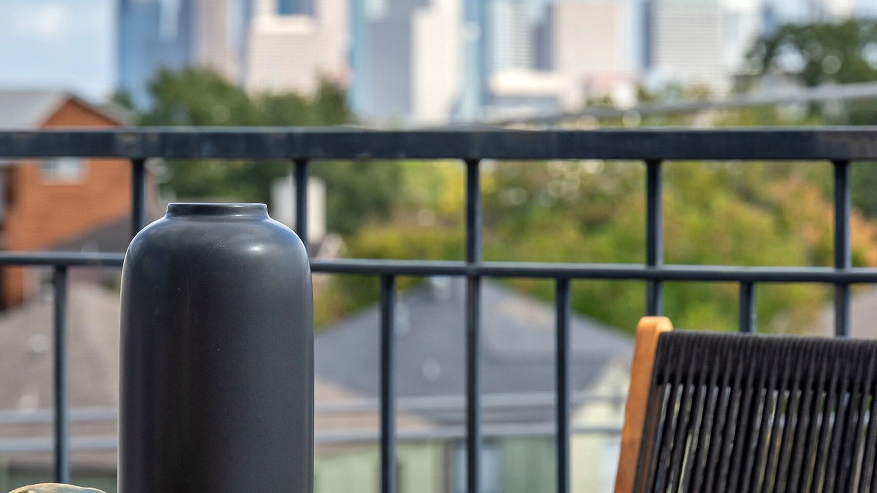 Photo of Outdoor in Neartown