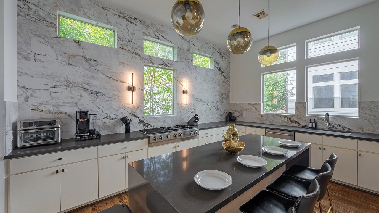 Photo of Kitchen in Neartown
