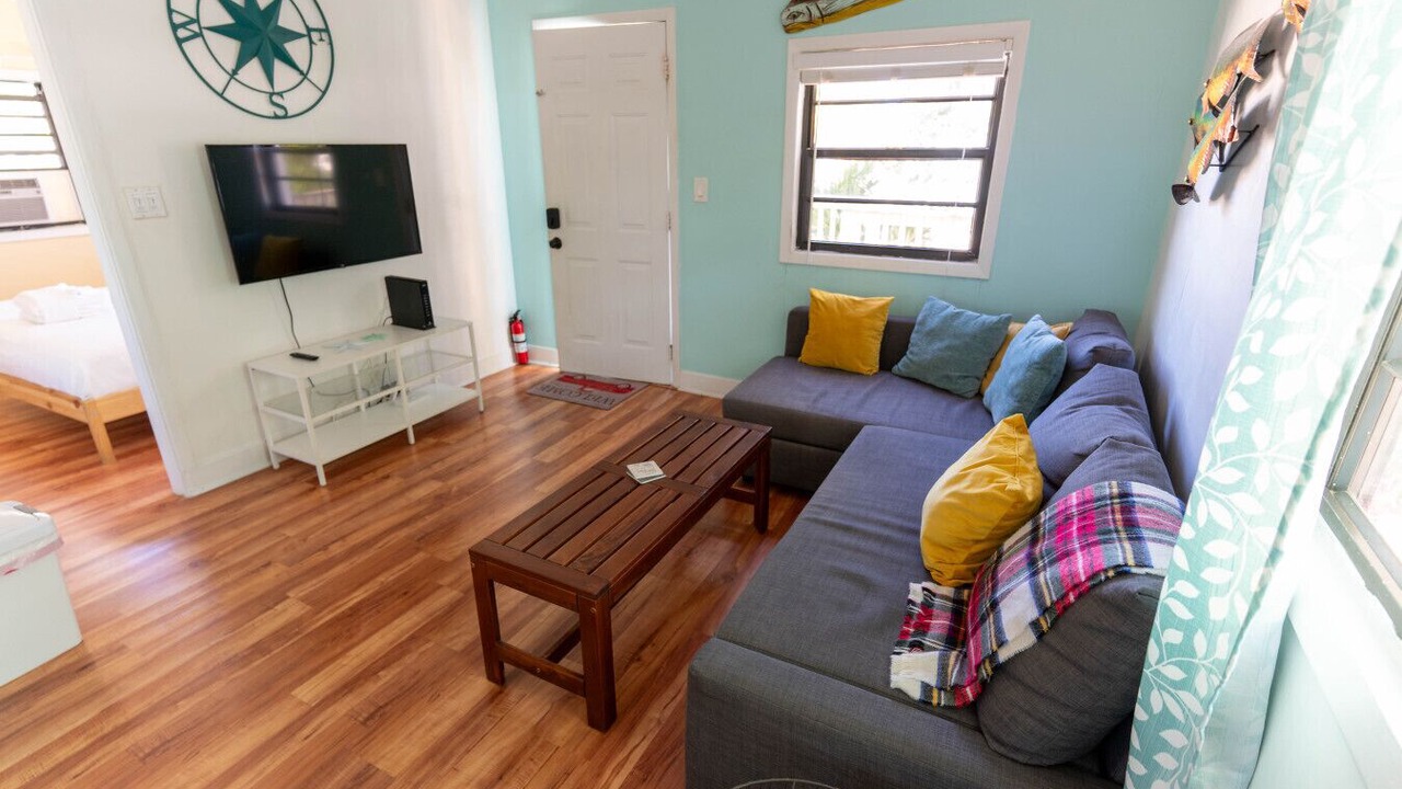 Photo of Livingroom in Largo Gardens