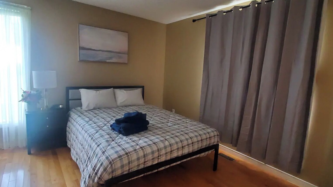 Photo of Bedroom in Wiarton