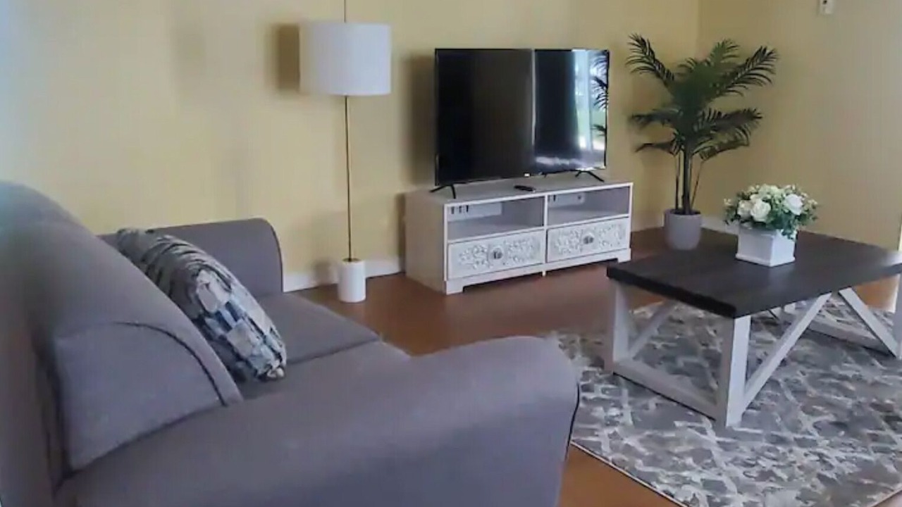 Photo of Livingroom in Wiarton