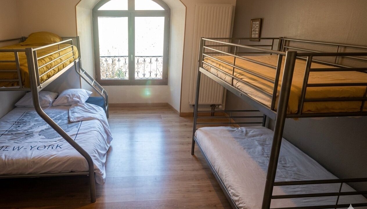 Photo of Bedroom in Saint-Bueil