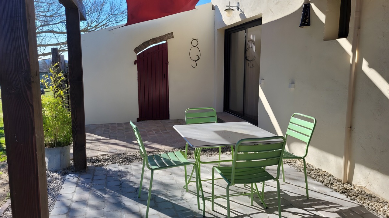 Photo of Outdoor in Rousson