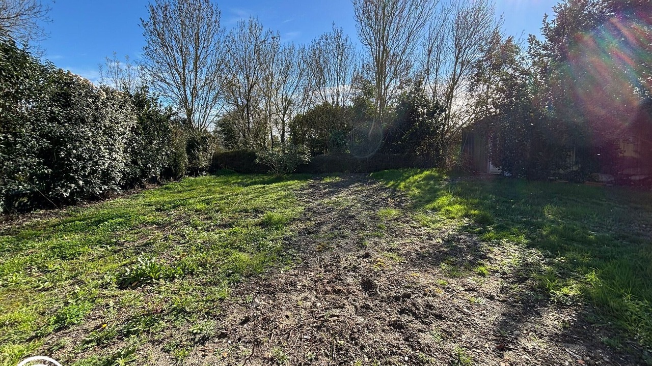 Photo of Outdoor in L'Ile-d'Elle