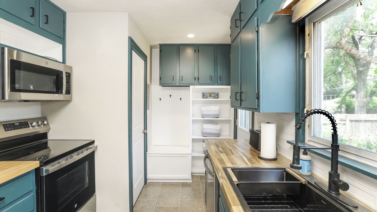 Photo of Kitchen in College Hill