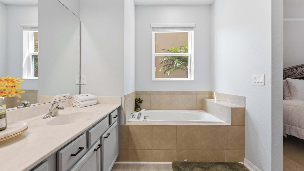 Photo of Bathroom in Veranda Palms