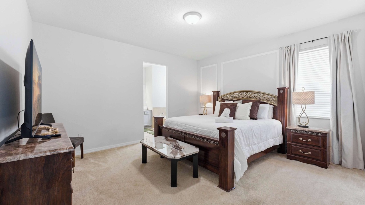 Photo of Bedroom in Veranda Palms