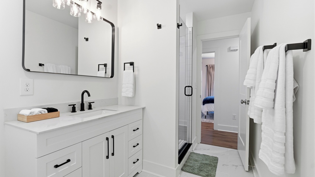 Photo of Bathroom in Fort Oglethorpe