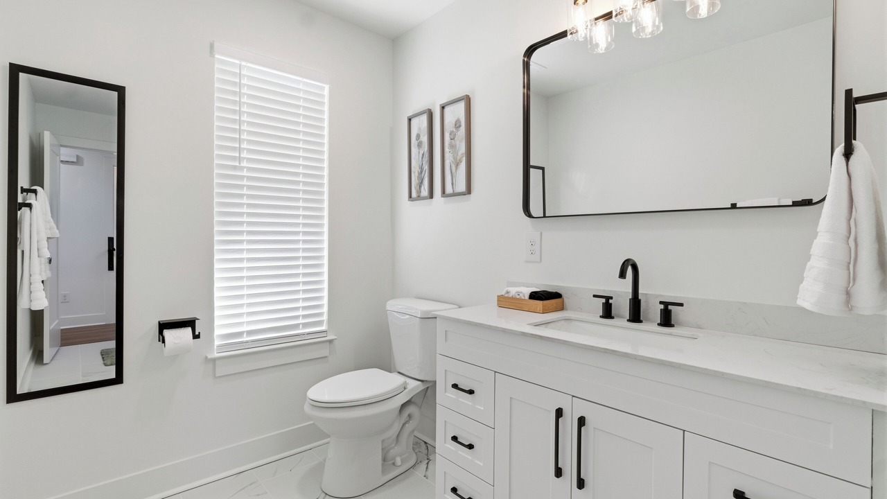 Photo of Bathroom in Fort Oglethorpe