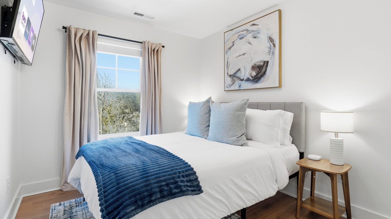 Photo of Bedroom in Fort Oglethorpe
