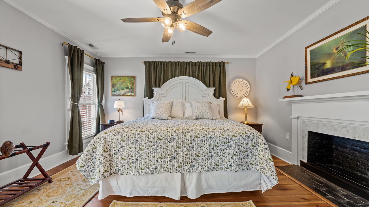 Photo of Bedroom in Washington