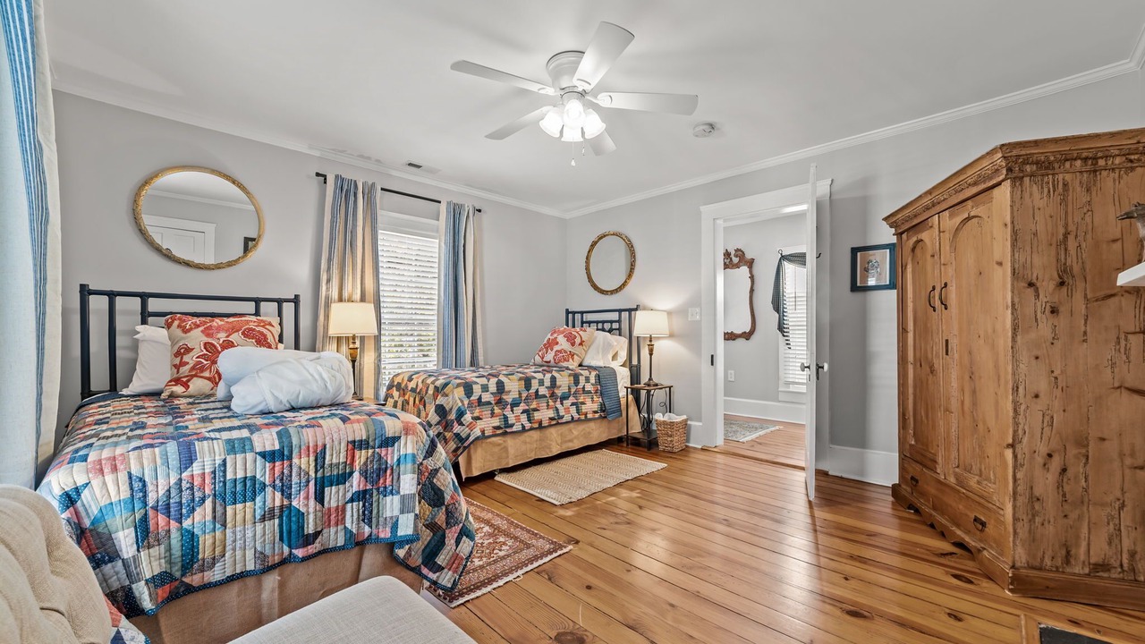 Photo of Bedroom in Washington