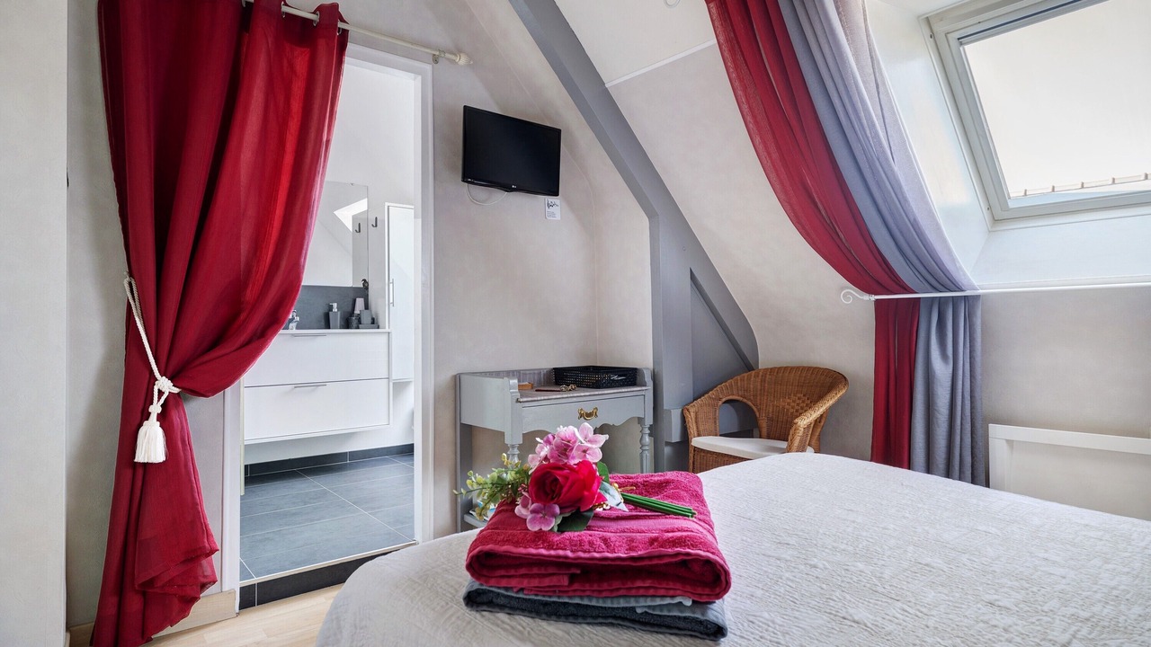 Photo of Bedroom in Saint-Meloir-des-Ondes
