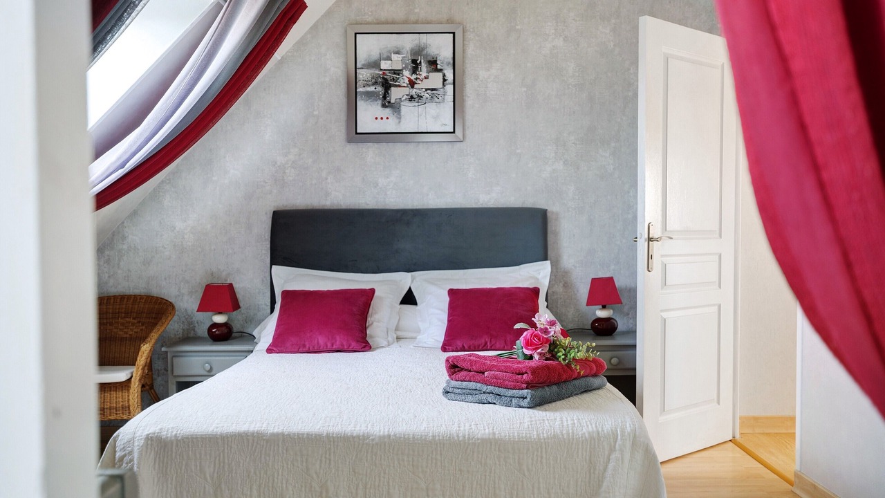Photo of Bedroom in Saint-Meloir-des-Ondes