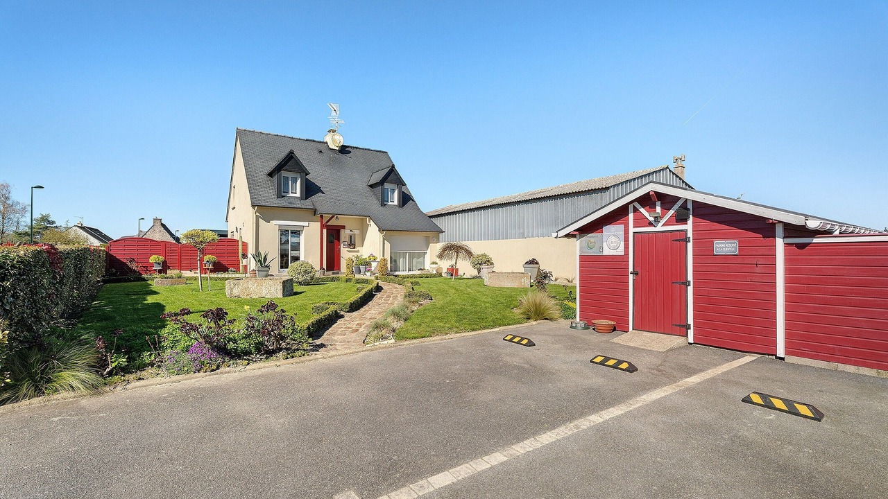 Photo of Outdoor in Saint-Meloir-des-Ondes