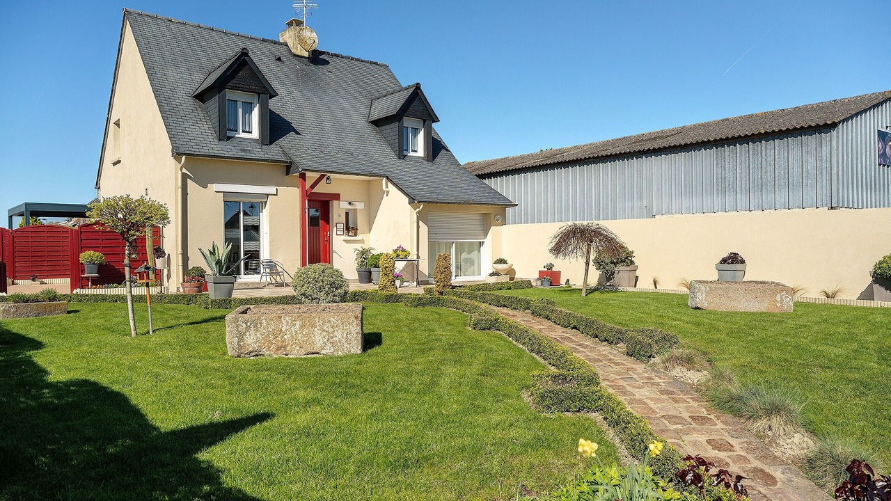 Photo of Outdoor in Saint-Meloir-des-Ondes