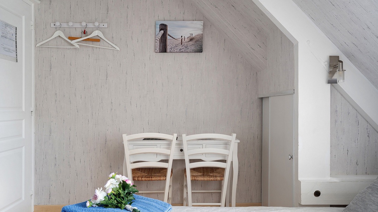 Photo of Bedroom in Saint-Meloir-des-Ondes