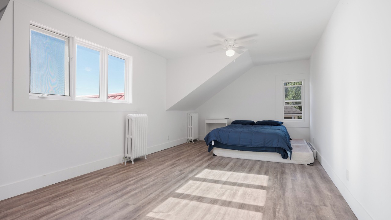 Photo of Bedroom in Turkey Point