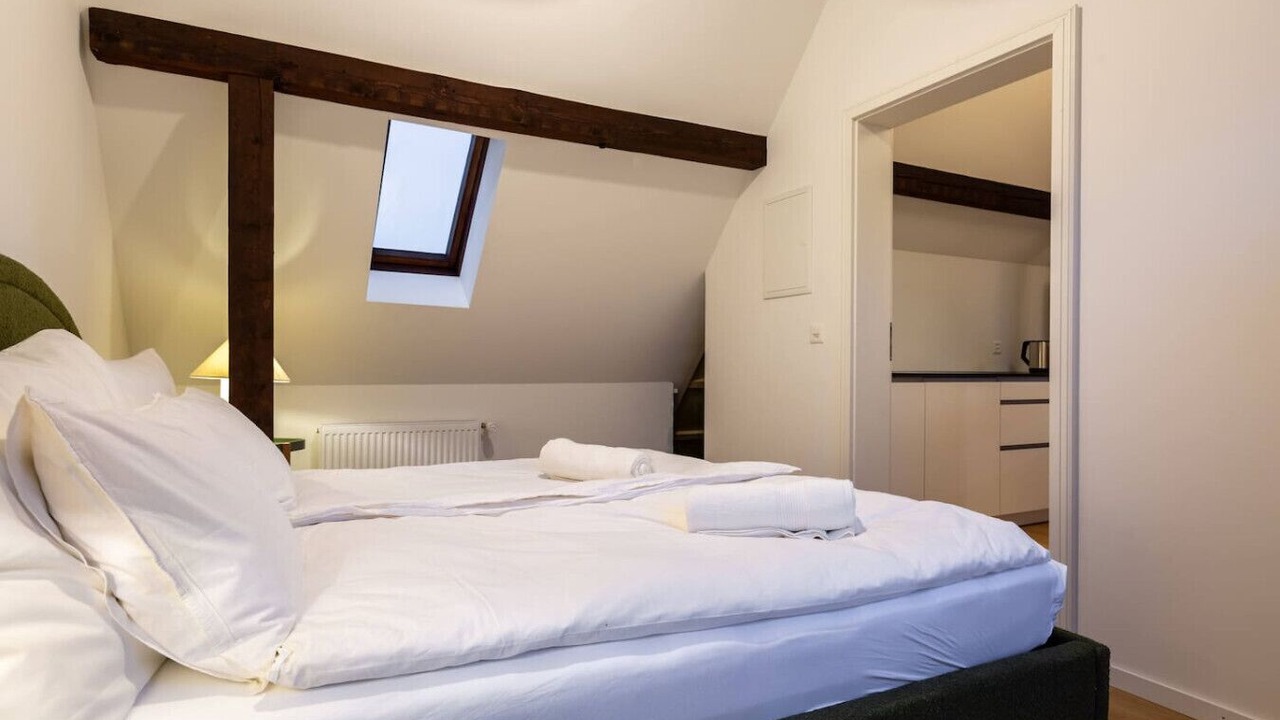 Photo of Bedroom in District 6