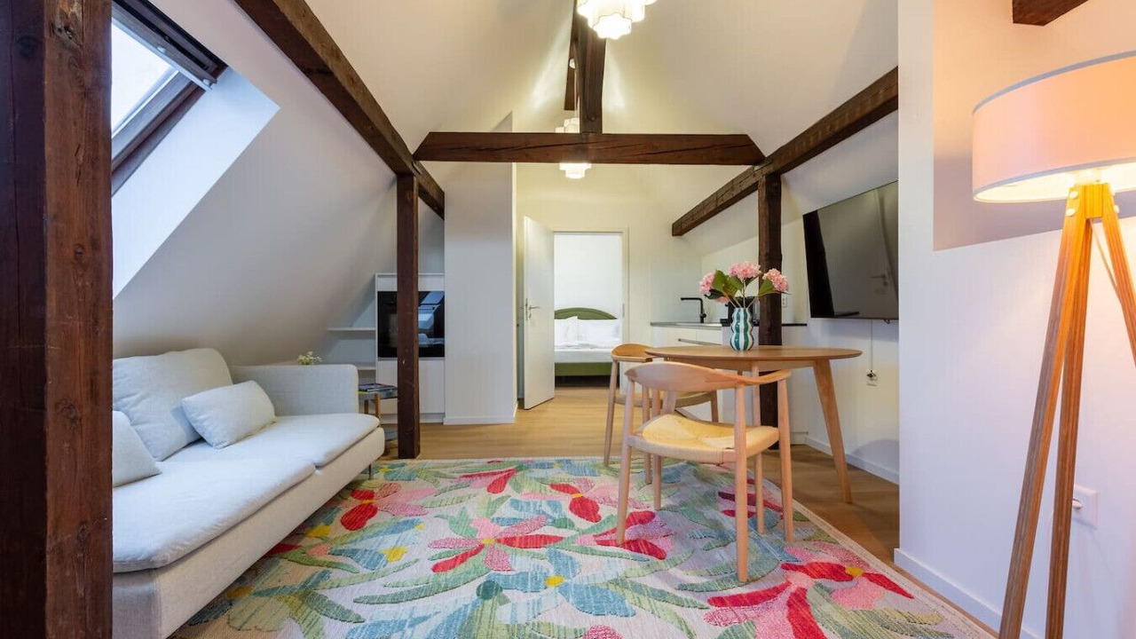 Photo of Livingroom in District 6